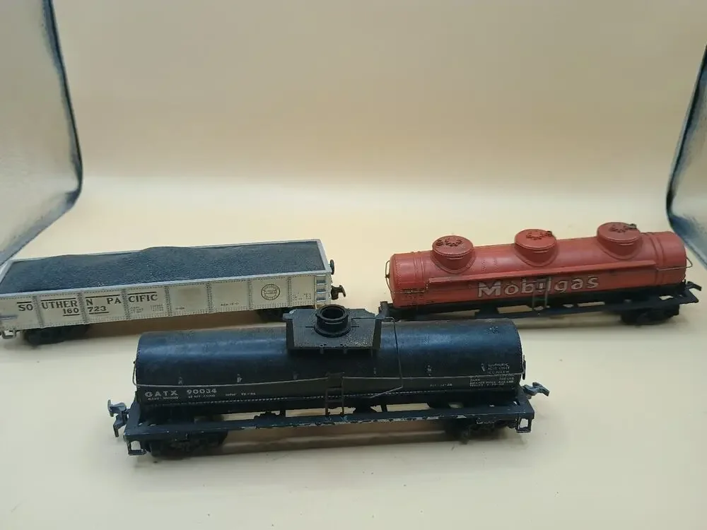Rolling Stock HO Scale - Lot Of 3 - For Restore - READ DESCRIPTION!